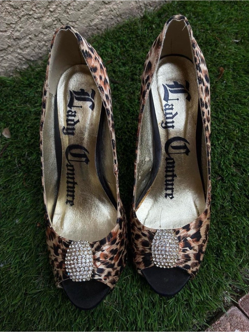 Lady Couture leopard print  peak-a-boo toe high heels Size 7.5 W